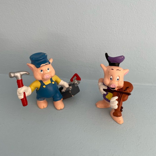 Disney piglet figures used, set of 2 vintage