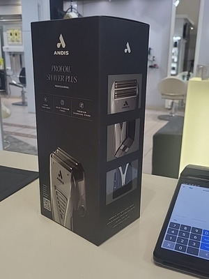 Andis Profoil Plus II Shaver new with 1 year warranty