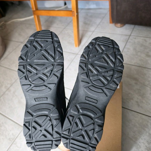 Terex Hyperhiker Low Adidas athletic shoes new, size 40, black