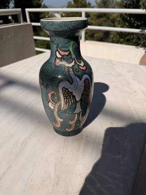 Vintage Chinese porcelain vase with phoenix and peonies, like new