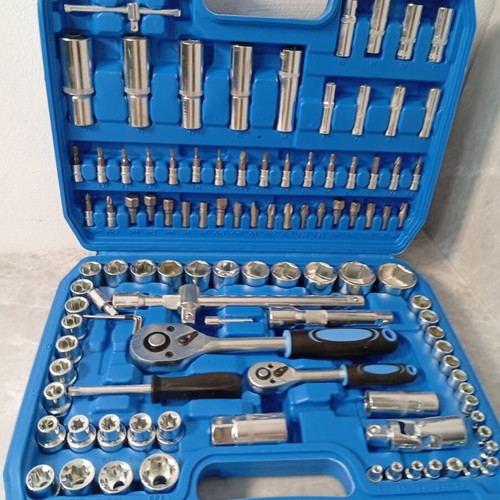 108-Piece Professional Socket and Bit Tool Set