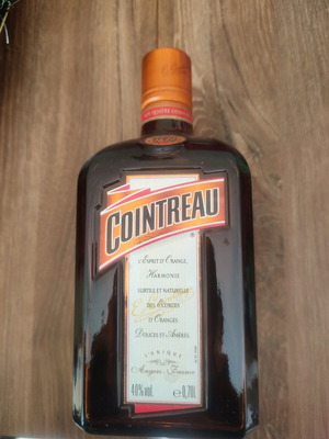 Cointreau collectible drink 700 ml new