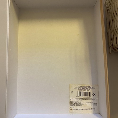 Storage box with Paris design
