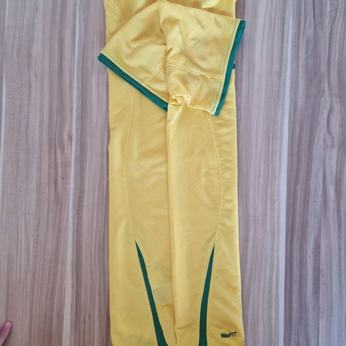 Brazil 2010 jersey size small new, authentic