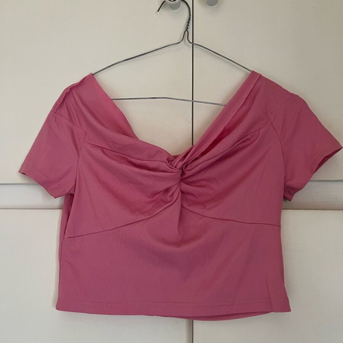 Pink short-sleeve crop top Shein like new, size L