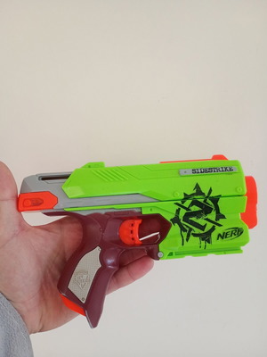 Nerf Zombie Strike Sidestrike μεταχειρισμένο, λειτουργικό