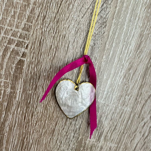 Necklaces like new, pack of 4 multicolored