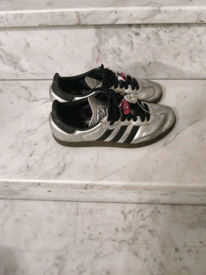Adidas Samba silver like new, size 38.5, athletic shoes