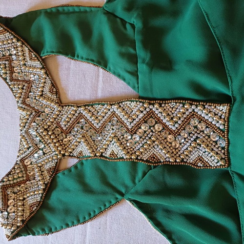 Fullah Sugah top green like new, sizes M and L