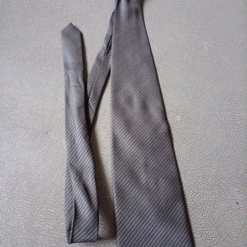 Tie gray with small blue dots like new