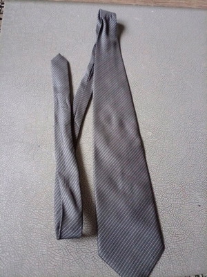 Tie gray with small blue dots like new