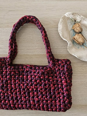 Custom tshirt yarn shoulder bag multicolor made to order