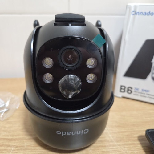 Cinnado B6 2K Wireless Security Camera with Solar Panel new