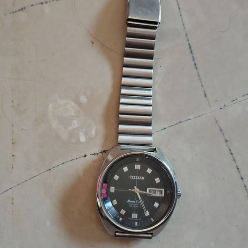 Citizen Moon Dater mechanical watch 1980
