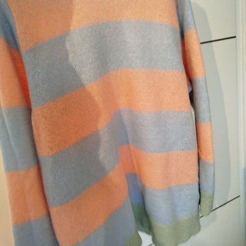 Benetton turquoise pullover size Small like new
