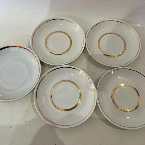 Vintage porcelain plate set of 5 with gold details 14cm used