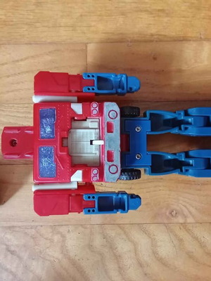 Transformers Optimus Prime Generation 1 figure