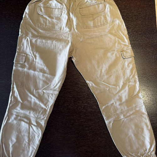 Abercrombie & Fitch women's cargo pants, beige, size M