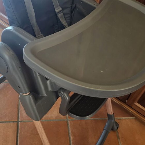 Maxi Cosi Minla high chair used