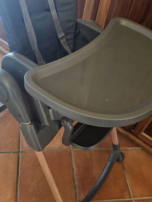 Maxi Cosi Minla high chair used
