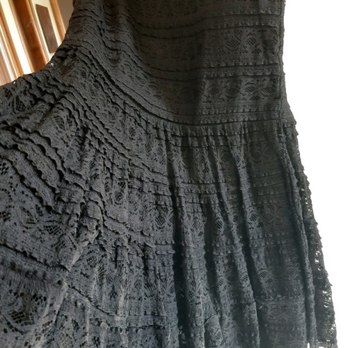 Zara dress black with elastic lace like new, size M