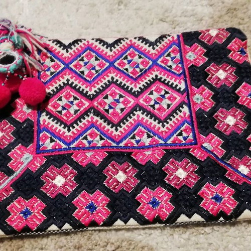 Τσάντα φάκελος boho Oysho καινούργια χειρός