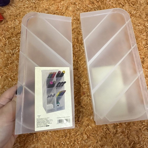 Storage organizers like new for pens and pencils
