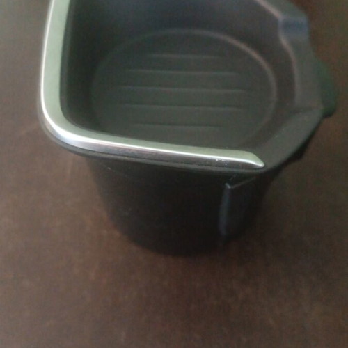 BMW cup holder like new for series 1 and 2