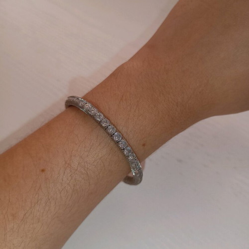 Bracelet like new that does not tarnish