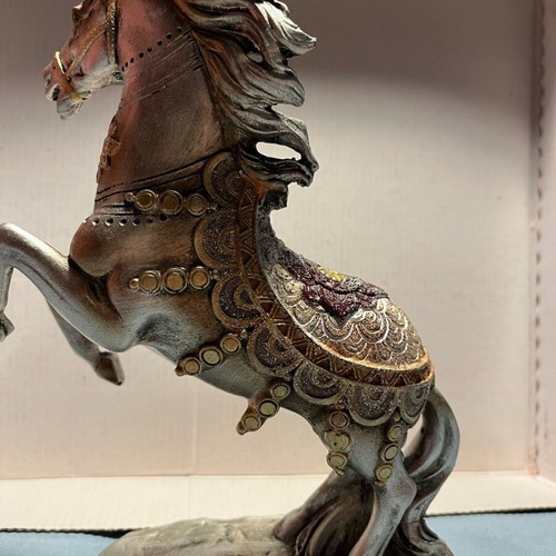 Decorative Fengshui Horse new polyresin silver metallic color