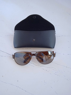 Max sunglasses like new, brown