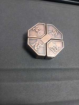 Small simple puzzle new to pass the time