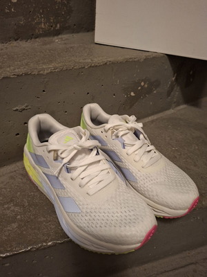 Adidas athletic shoes like new, size 40.5, white multicolor