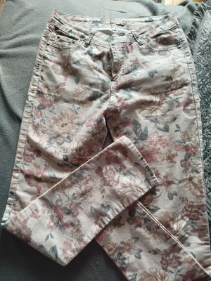 Jeans with floral pattern like new, beige, size M 38 10
