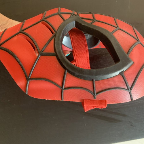 Spiderman costume for children aged 7-8 with extra hard plastic mask Marvel like new