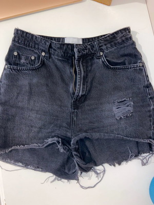 One Tea Spoon shorts used, high waist, black size 27
