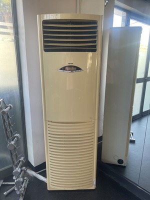 Kerosun professional cooling and heating cabinet 4000 BTU like new