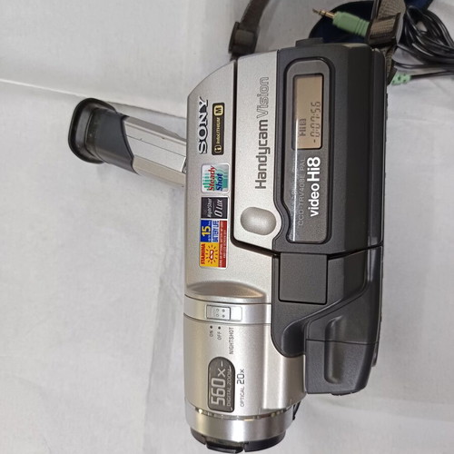 Sony CCD TRV408E camcorder used