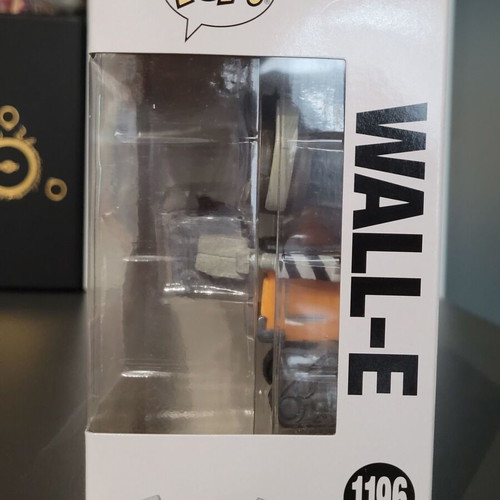 Funko Pop Wall-E 1196 figure new, Limited Edition Disney×Pixar
