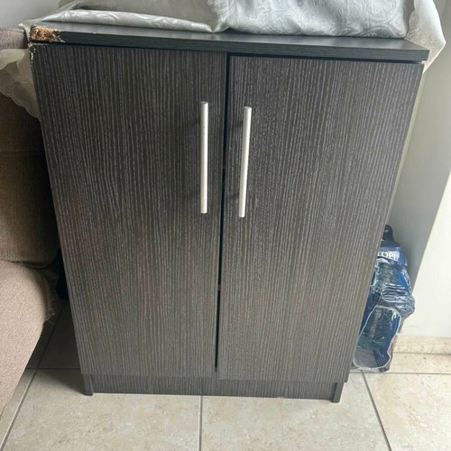 Household furniture and appliances used, bulk sale from Ilioupoli