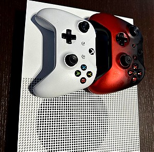 XBOX ONE S (+ 2 CONTROLLERS)