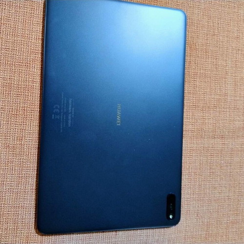 Huawei MatePad 64/4GB WiFi Tablet 10.4" like new, gray