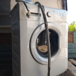 Indesit fridge and Beco washing machine set