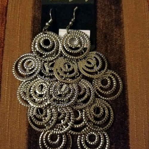 Xp earrings new, pack of 11 pairs