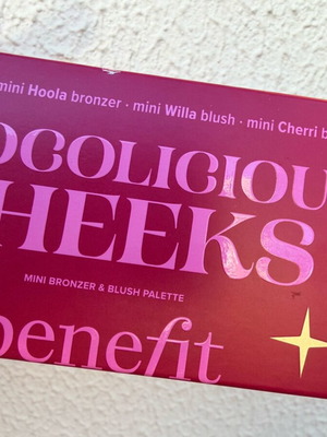 Benefit Chocolicious Cheeks Mini Bronzer & Blush Palette new