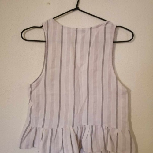 Beige shirt with buttons used, size L