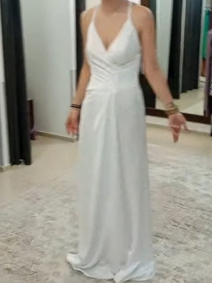 Wedding dress new, white with veil