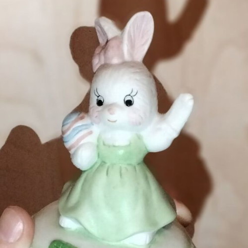 Porcelain Bunny Decorative Figurine New