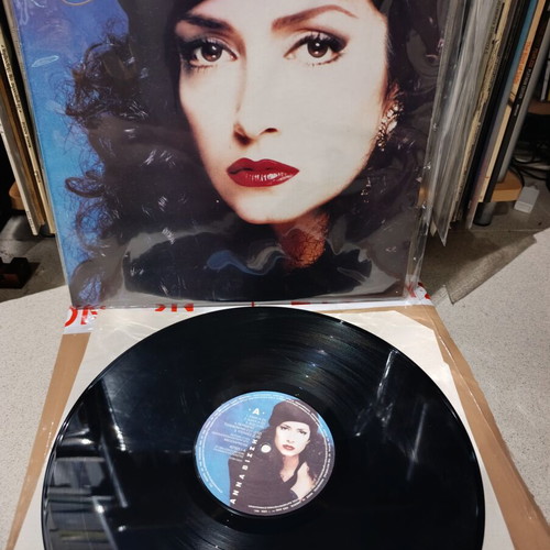 Anna Vissi Vinyl 1990 used in excellent condition