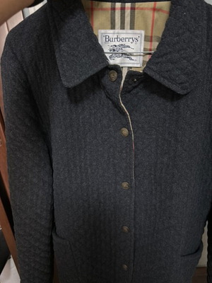 Burberry jacket από μαλλί εξωτερικά μαύρο σαν καινούργιο